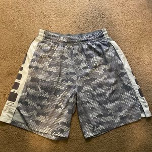 Camo Nike Elite shorts